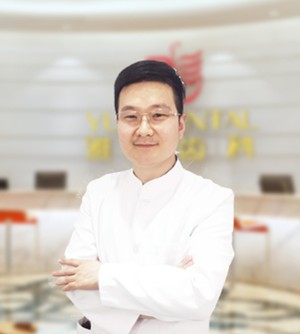 李成月