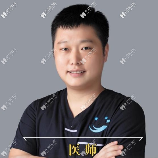 申东皓